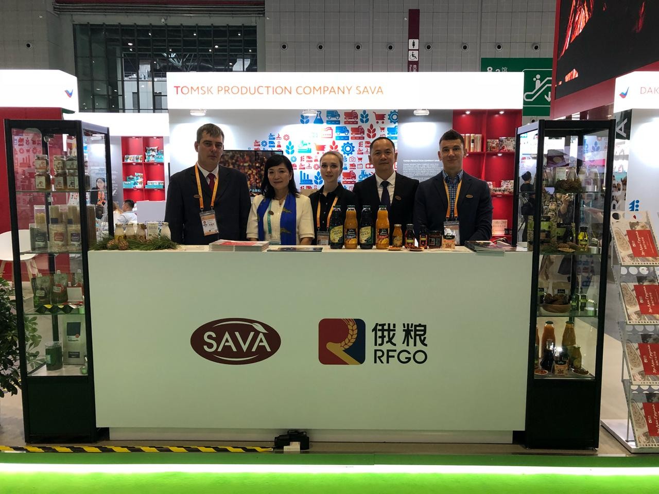 Участником первой выставки "China International Import Expo" стала компания "САВА"